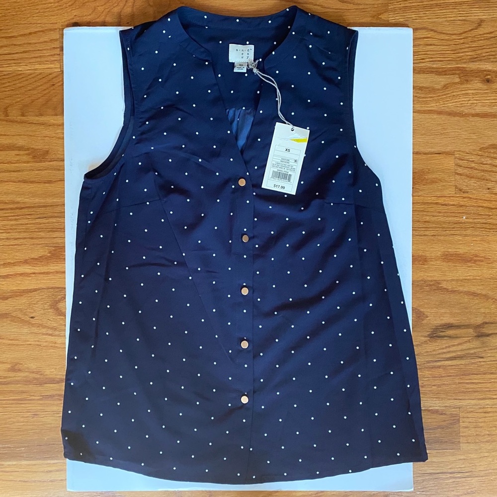 Polka Dot Sleeveless Blouse